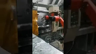 Borunte robot for die casting, take out and spray