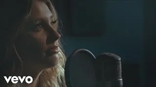 Ella Henderson - Yours (RAK Studio Sessions)