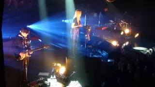 London Grammar Metal & Dust - Live Melkweg Amsterdam 2014