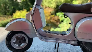 Vespa PX 125, Schuco 1:10 - a little bit weathered