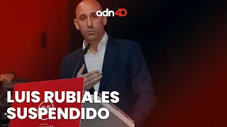 La FIFA suspende a Luis Rubiales, presidente de la RFEF, por besar a la jugadora Jenni Hermoso