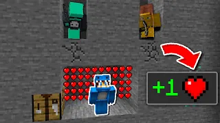 Minecraft Manhunt But Hunters Mining Gives Hearts...