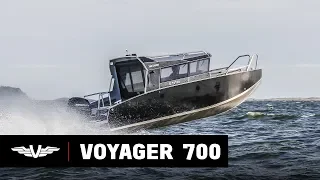 VOYAGER 700 Cabin on the wave of the Gulf of Finland