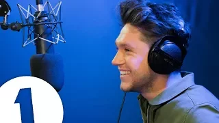 Niall Horan plays CELEBRI-TELLY