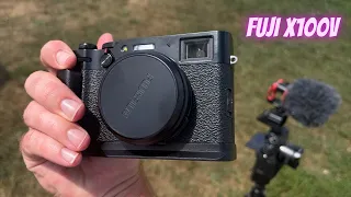 Fuji X100v￼ vS Fujifilm Xt2 size comparison