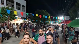 mostrando as quadrilha de rua