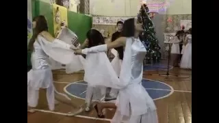 Новий 2016 рік. Танець 10 класу. Бугаївська школа