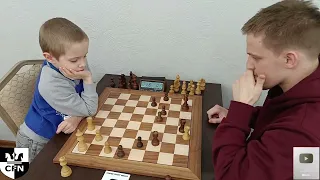 Tweedledee (1261) vs N. Babakin (1000). Chess Fight Night. CFN. Blitz