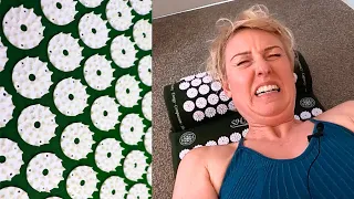 I Tried an Acupressure Mat - how is this good for me?!