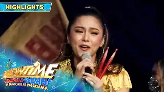 Kim Chiu becomes emotional after their performance in Magpasikat 2021 | It's Showtime