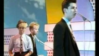 Depeche Mode - Just Can't Get Enough (Multi-Coloured Swap Shop 07.11.1981)