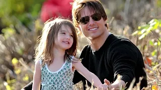 Suri Cruise Changes Her Name & Distances Herself Further From Her Dad After Not Seeing Him For 11 Yr