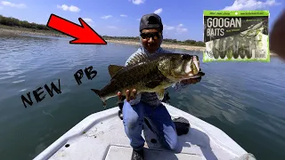 I caught MY NEW PB BASS!!!