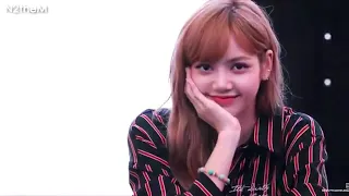 (BLACKPINK) : LISA MAKING EVERYONE LAUGH!