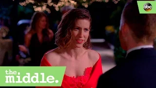 Sue Realizes She Likes Sean Donahue - The Middle 8x17