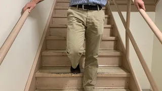 Preventing and reducing knee pain when going up and down the stairs.