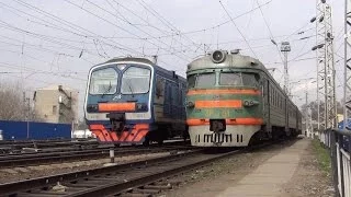 Электропоезда ЭД9М-0207 и ЭР9П-51/66