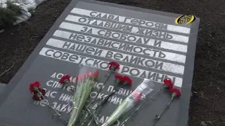 Слава павшим героям, слава героям живым