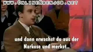 Moderator mit Lachanfall / Boemerang (deutsche Untertitel)