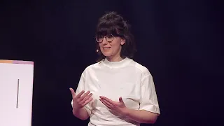 Hors norme, et alors ? Ce que l'autisme m'a appris | Cécile NEIRO | TEDxNantes