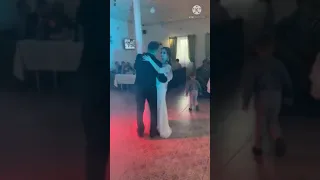 Свадебный танец отца и дочери!