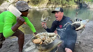 Catching MASSIVE *CRABS* by HAND in a CRAZY SWAMP (Catch & Cook)