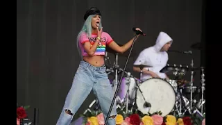 Halsey - Hold Me Down (Live at Glastonbury 2017)