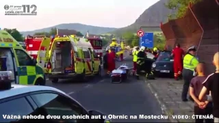 Vážná nehoda dvou aut u Obrnic na Mostecku