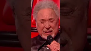 #shorts Tom Jones leaves audience in tears after dedicating performance to his late wife