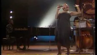 In concert Betty Carter 1980 part 2 ( Swing )