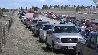 UP4014 Crowd at Harriman on May 4th, 2019