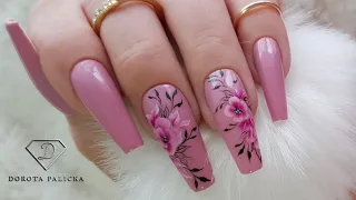 One stroke flowers nail art. How to paint thin nail art lines and flowers.