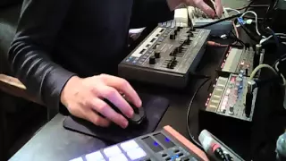 Ustream Live Acid TB-303