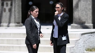 OFICIALES FEMENINAS EN LA ESCOLTA MINISTERIAL