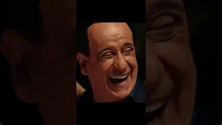 Toni Servillo è Silvio Berlusconi in "Loro" (2018)