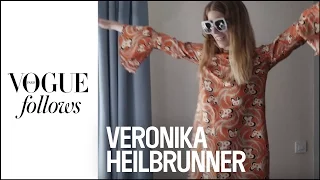 Veronika Heilbrunner dresses for lunch  |  VOGUE PARIS