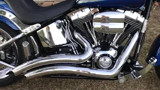 2009 Harley Davidson fatboy. Vance and Hince big radius 2 into 2 Screamin Eagle 204 cams