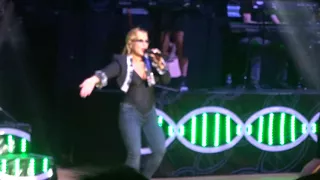 Anastacia - Sick and tired (live 2018)