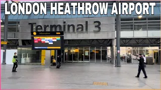 EMIRATES AIRLINE FLIGHT LONDON TO DUBAI/LONDON HEATHROW AIRPORT TERMINAL 3