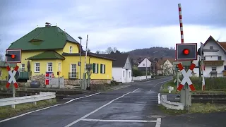 Spoorwegovergang Ludwigschorgast (D) // Railroad crossing // Bahnübergang