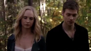 The Vampire Diaries 8x16   Caroline kisses Klaus, make out a