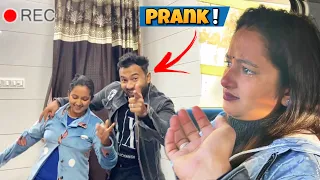 Bich vlog me ho gya prank 😅 || priya jeet vlogs #couplevlog #prankonwife