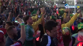 Бразильские болельщики зажигают в Питере!