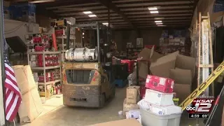 SAPD: Stolen merchandise discovered in illegitimate business' warehouse; 1 man arrested