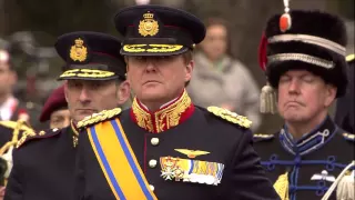 Vaandelgroet aan de Koning