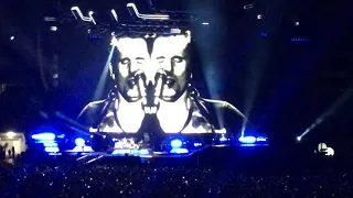 MUSE - Knights of Cydonia - Live at Luzhniki Stadium Moscow