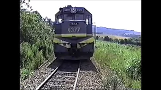 Trem parando na rampa - quebra de engate - 2001