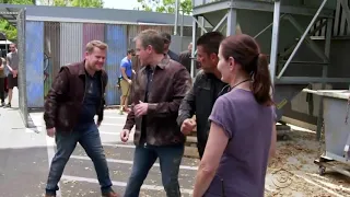 Matt Damon used James Corden as stunt double w... can't stop laughing 😂 1 (1/2) [HD]