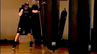 JIM RATT EXTREME BOXING WORKOUT ON 5 GYM HEAVY BAGS AT THE SAME TIME!! Allentown PA (Deutsch) 🥊😎🥊