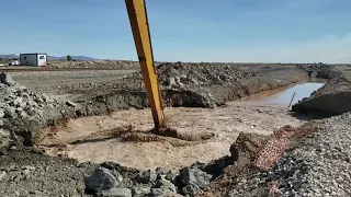 MUD POT - SALTON SEA